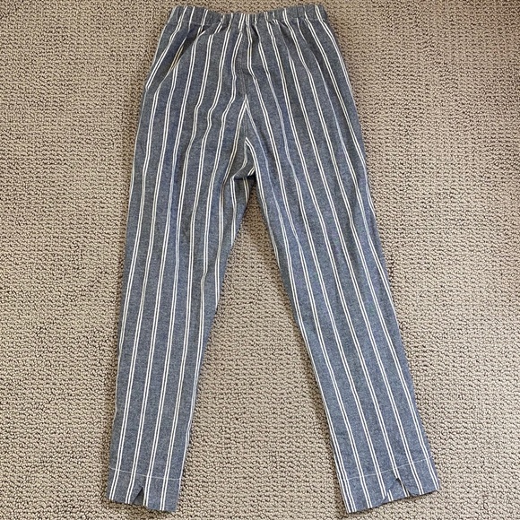 Brandy Melville Tilden Pants - Picture 4 of 4